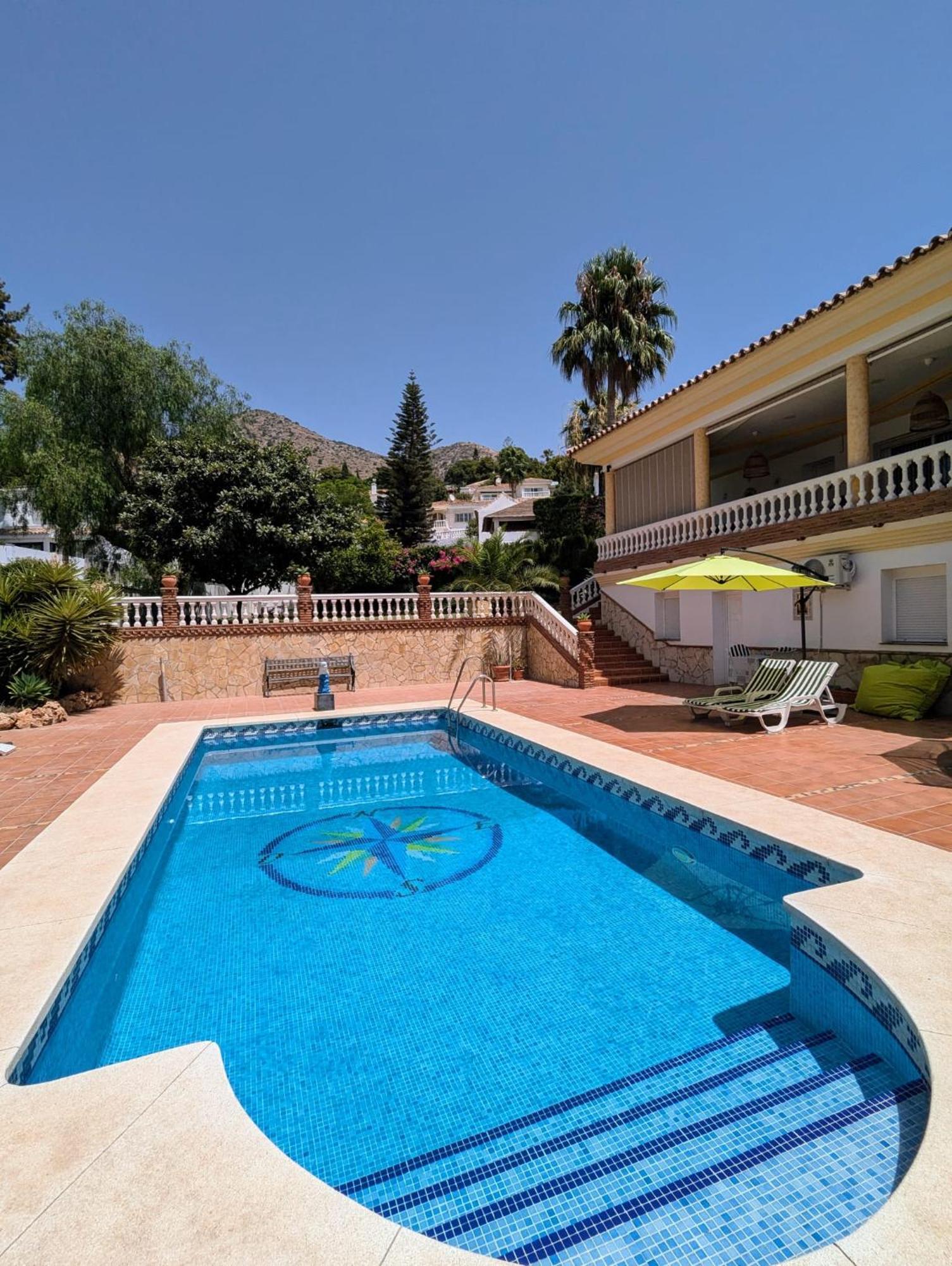 Private Los Zafiros Apartment